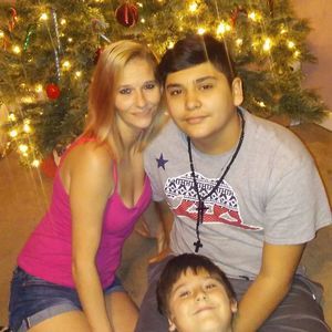 Meet your Posher, Crystal